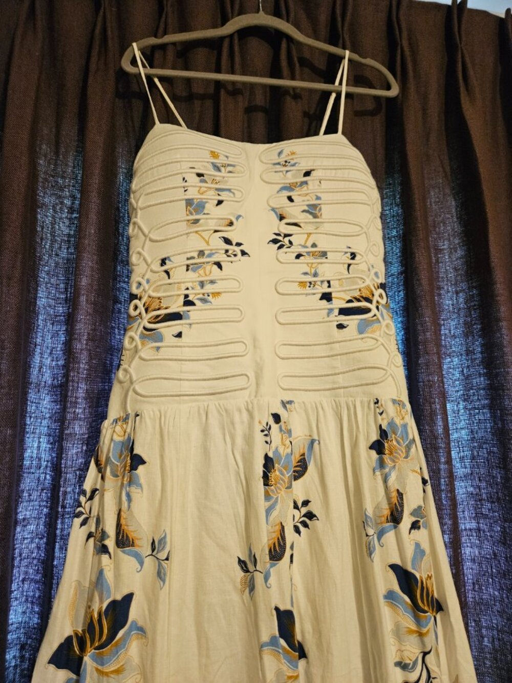Off-White Mystic Blue Lotus Dreamscape Midi Dress - Picture 3 of 9